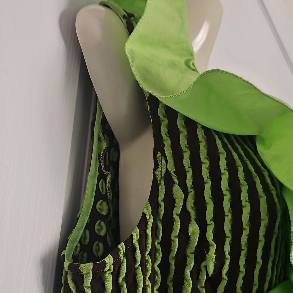 Samuel Dong Women's Green Ruffled Sleevless Top Medium - Picture 7 of 16